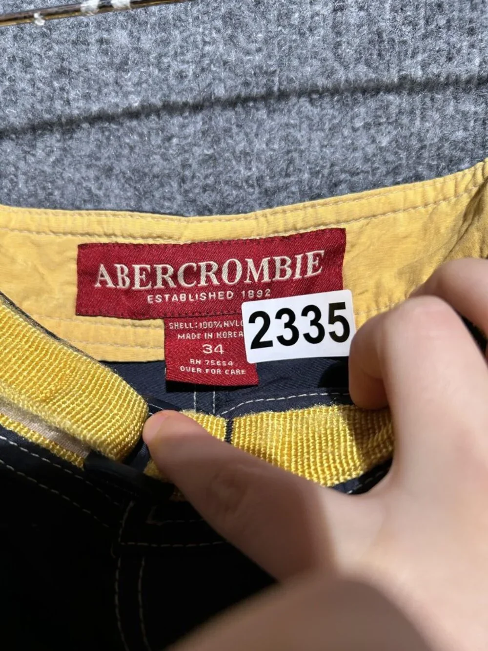 Abercrombie & Fitch Board Shorts Mens 34 Blue Striped Swim Trunks Pockets Nylon